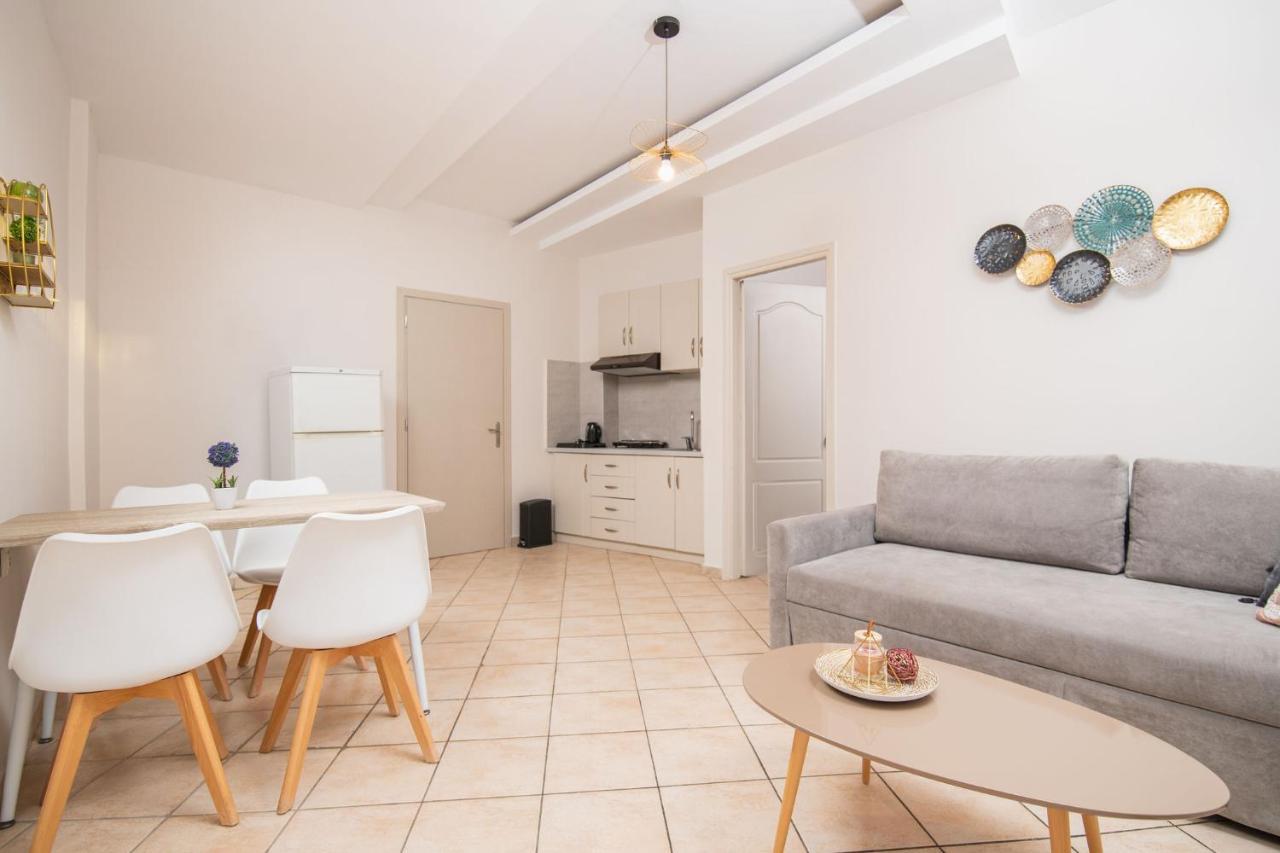 Koukos Loft Aparthotel 3*