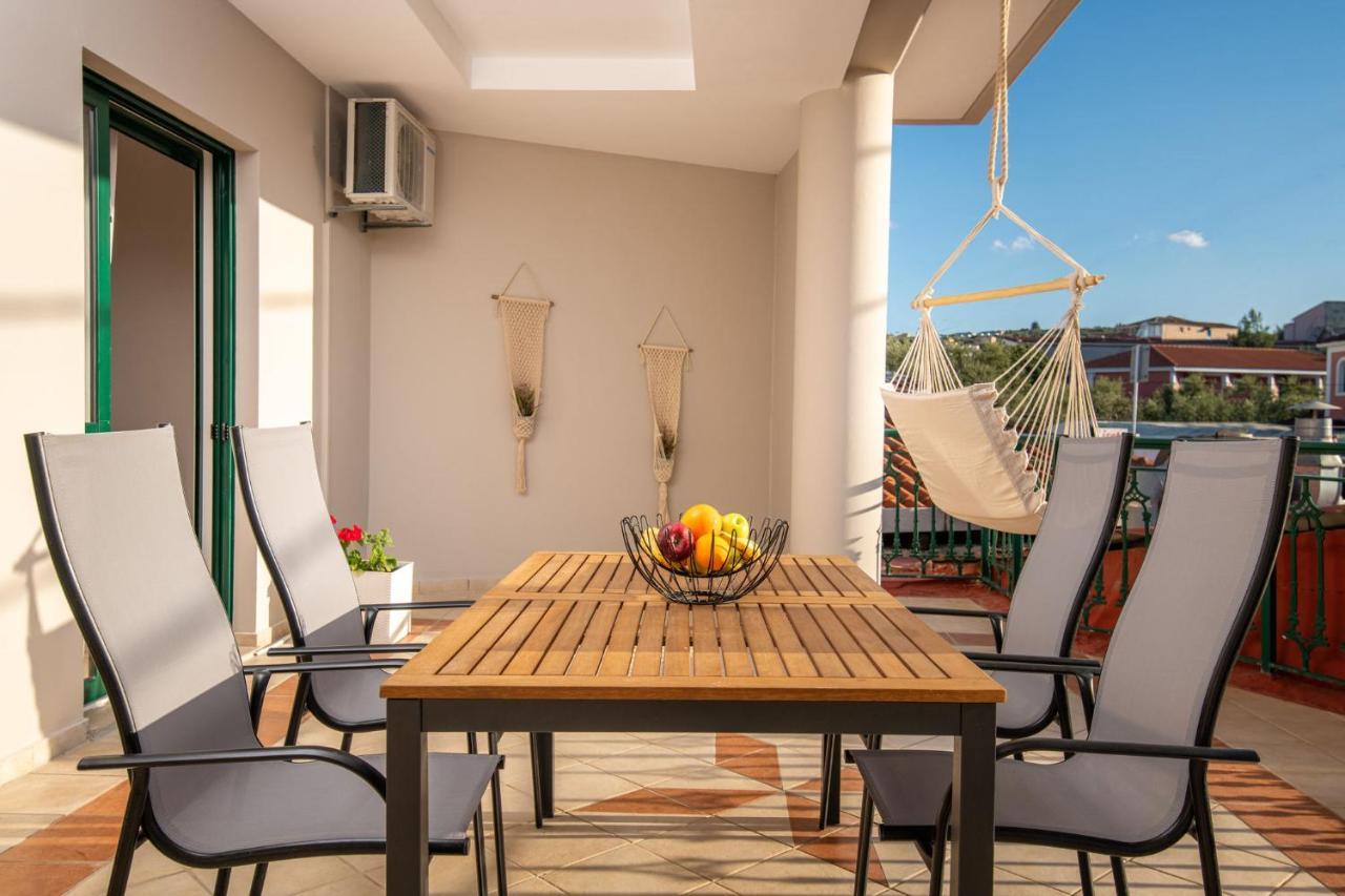 Koukos Loft Aparthotel Planos